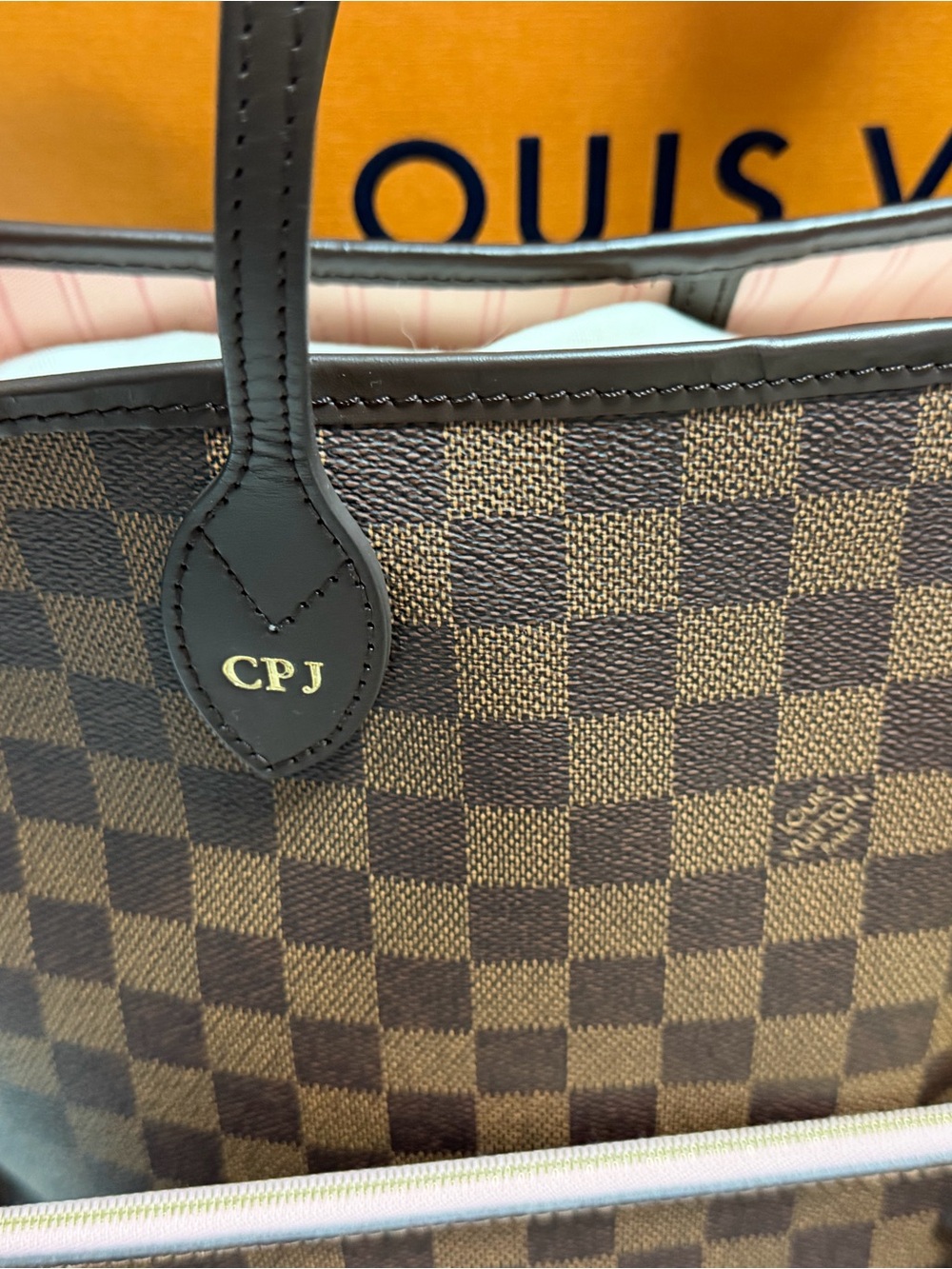 ๐ฅ HOT SALE Louis Vuitton Neverfull MM ๐ฅ - Picture 9 of 15